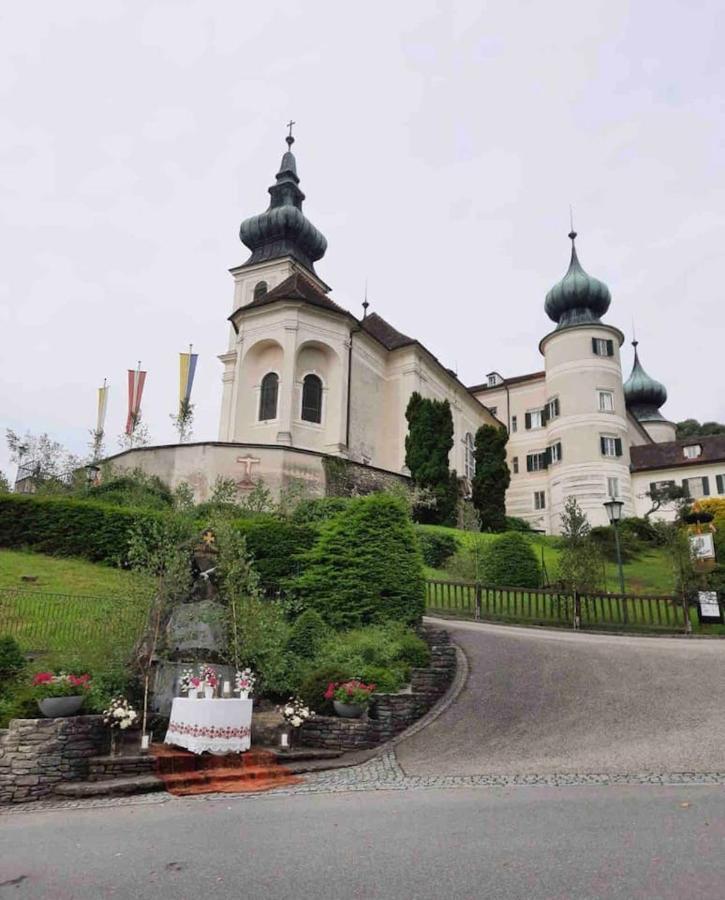 Urlaub In Schlossnaehe Artstetten Buitenkant foto